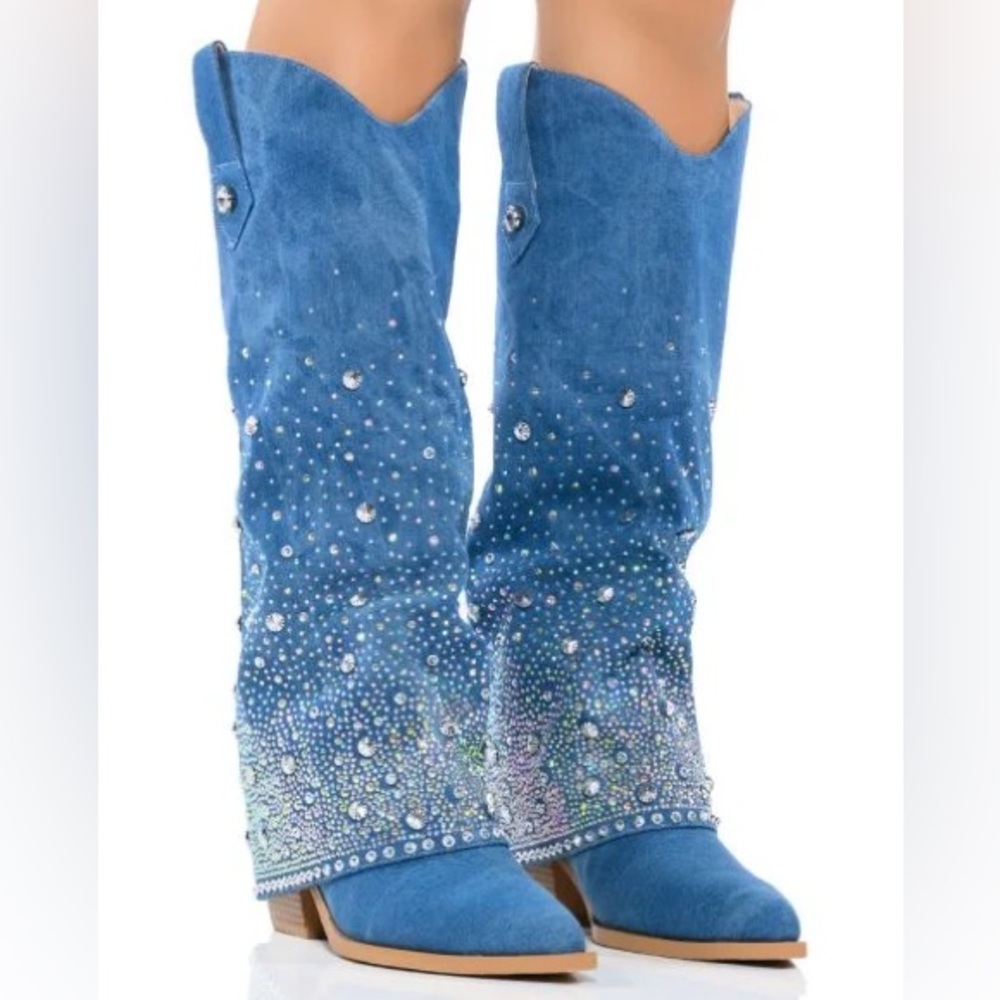 AZALEA WANG MELLOW WESTERN DENIM BOOT- brand new